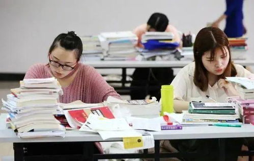 學生考研復試失敗，家長的反應各不相同，網友表示太真實了